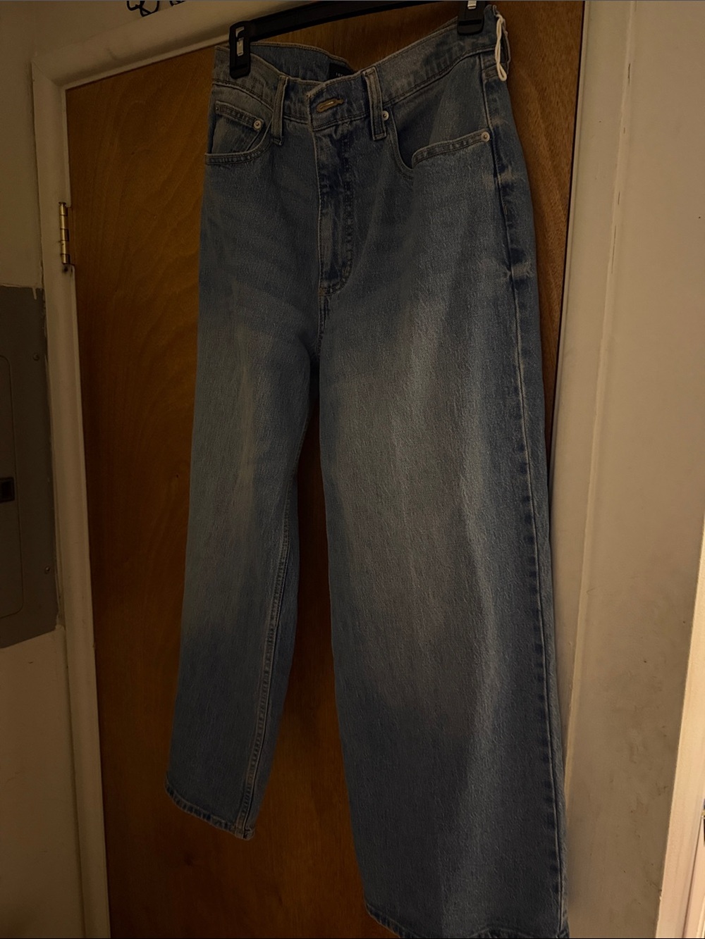Women's Wide-Leg Vintage Wash Denim Pants in Light Blue